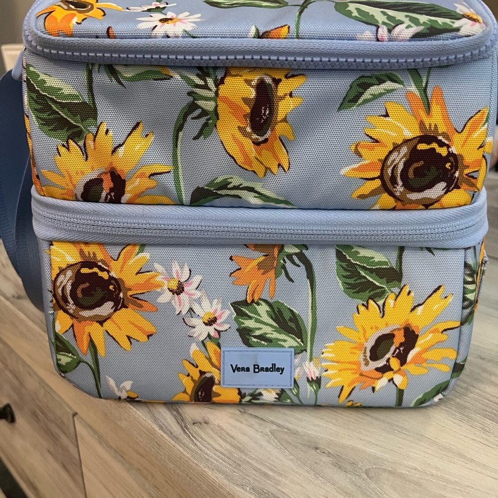 Vera Bradley Blue Sunflower expandable  Lunchbox